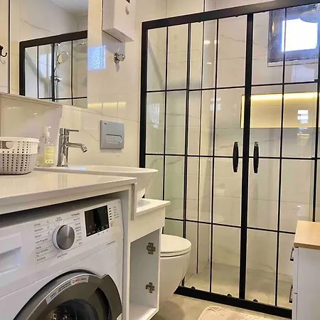 Camelia 2 Beautiful 1+1 On Cleopatra شقة *