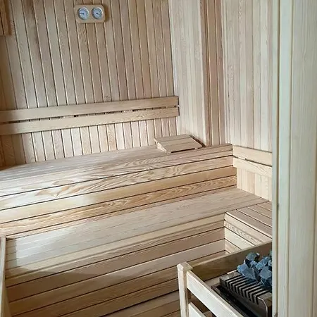 Camelia 2 Beautiful 1+1 On Cleopatra *